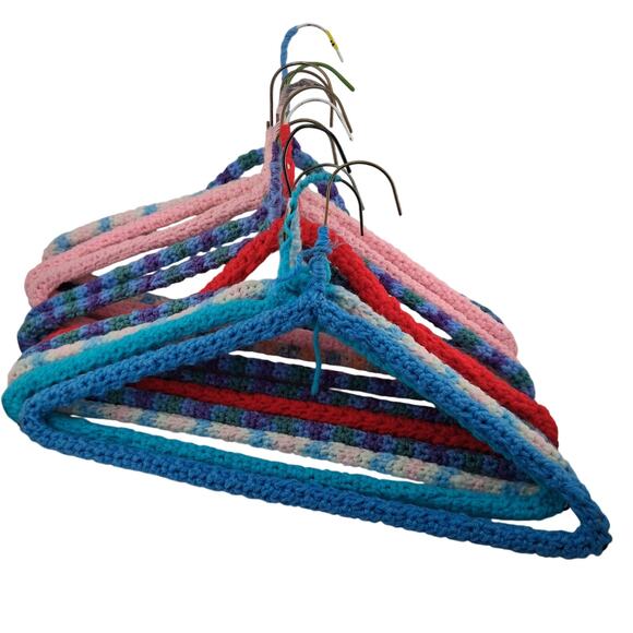 Lot of 12 Wire Crochet Hangers Vintage Yarn Fiber Art - Picture 1 of 1